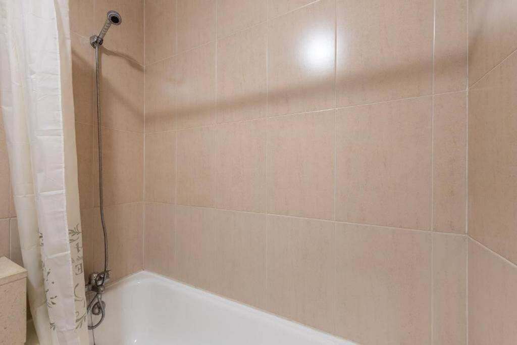 Gaia House - Apartamento Inteiro Junto Ao Metro Vila Nova de Gaia Dış mekan fotoğraf